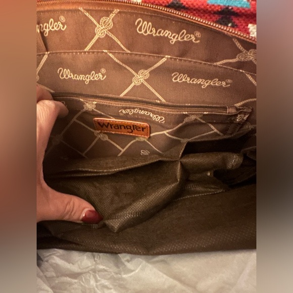 NWT WRANGLER Large Shoulder Tote Bag - Red Aztec Southwestern Canvas - Picture 6 of 7